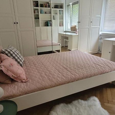 Fitmaison Apartment Ochota Varşovia Exterior foto