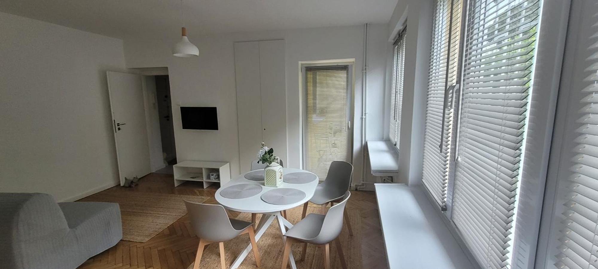 Fitmaison Apartment Ochota Varşovia Exterior foto